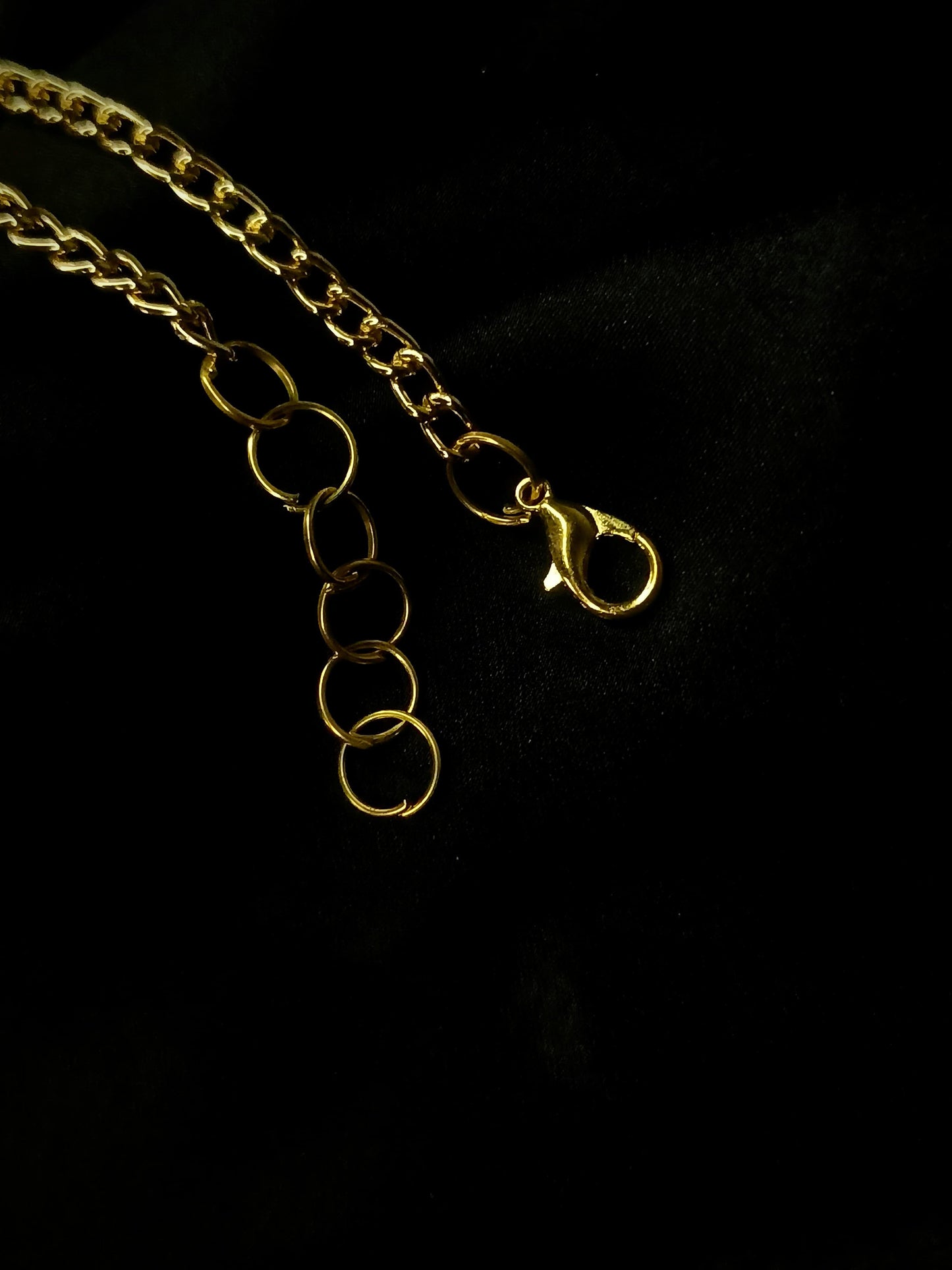 Flower charm pendant