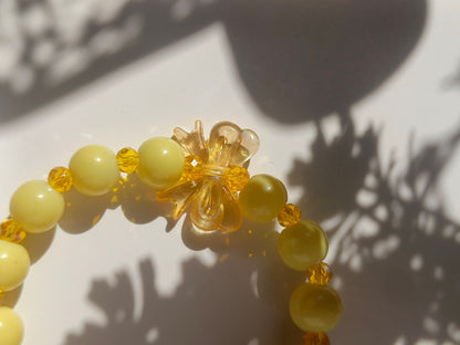 Yellow white bow Beaded Bracelet