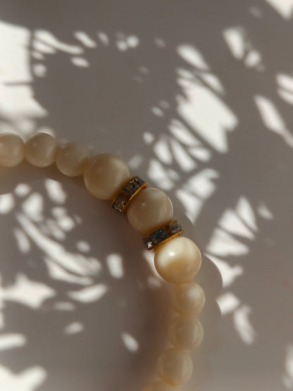 Elegant Ivory Bead Bracelet